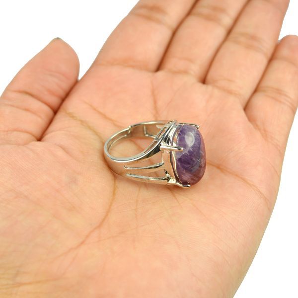 Amethyst Purple Stone Meaning: Healing Properties & Uses – MindfulSouls
